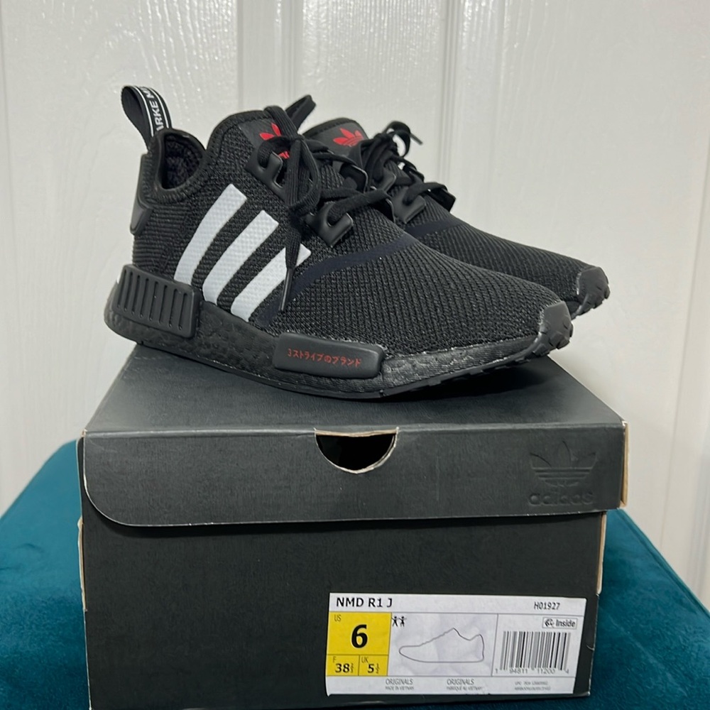Adidas NMD R1 J